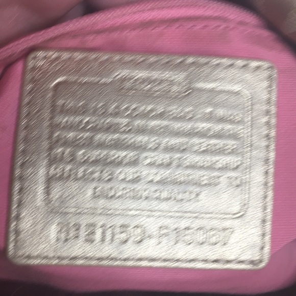 24CM SIGNATURE DUFFLE (COACH F15067)
GOLD/KHAKI - Picture 9 of 9